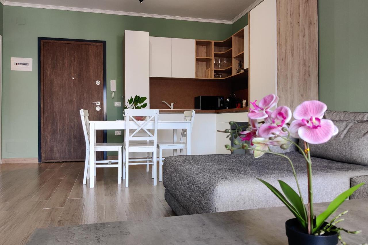 Flower Apartment Tiran Dış mekan fotoğraf